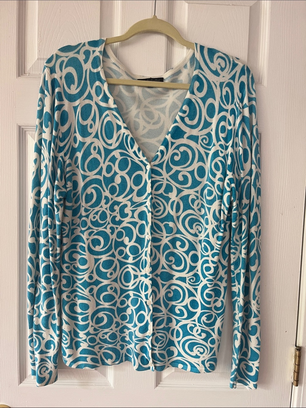 Pierri New York Turquoise and White Swirl V-Neck Button Cardigan